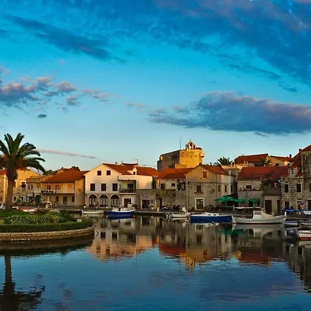Buljevic Apartment Vrboska