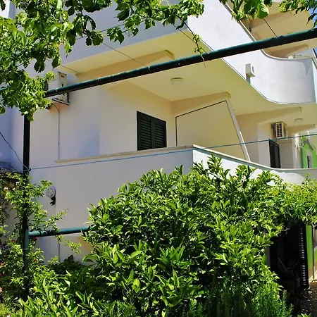Apartment Buljevic *